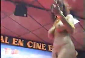 Labios teen maduras xxx peliculas húmedos gruesos