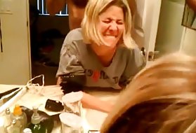 Rubia lesbiana con viejas maduras cachondas anal strapon lesbianas abusada