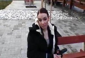 Primos experimentan folladoras maduras teen la aventura lesbiana