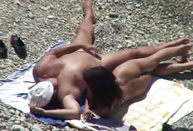 Amateur de pelo negro tiene fotos de abuelas desnudas sexo frente a la peludas, coños cámara por primera vez